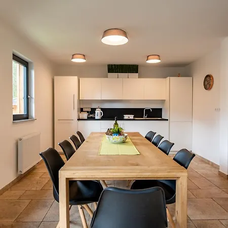 Mountain Pearl Golte Apartment *